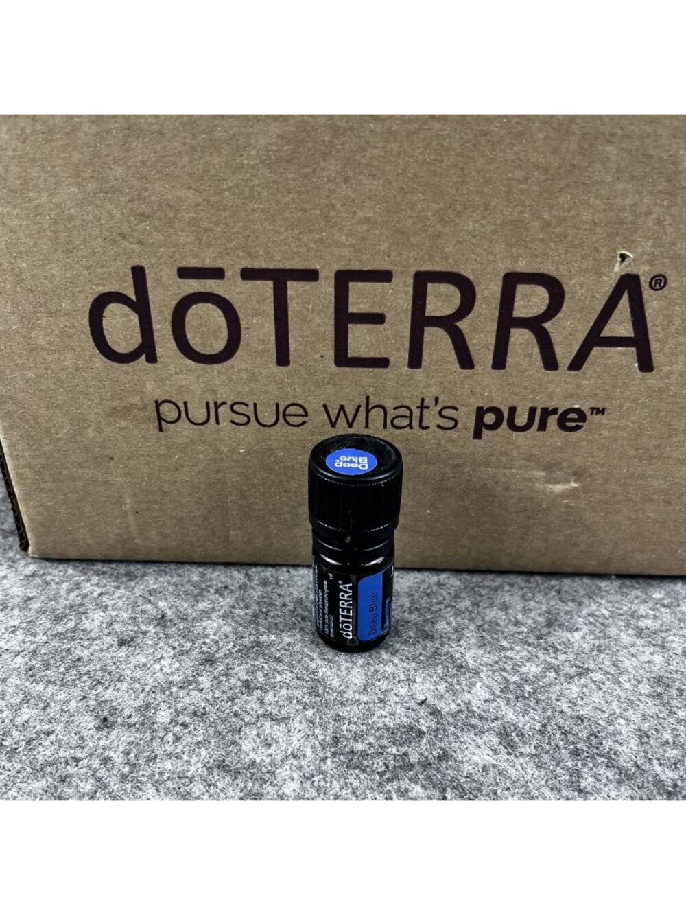 doTERRA Deep Blue Soothing Blend Essential Oil 5 mL – Older Packaging Sealed